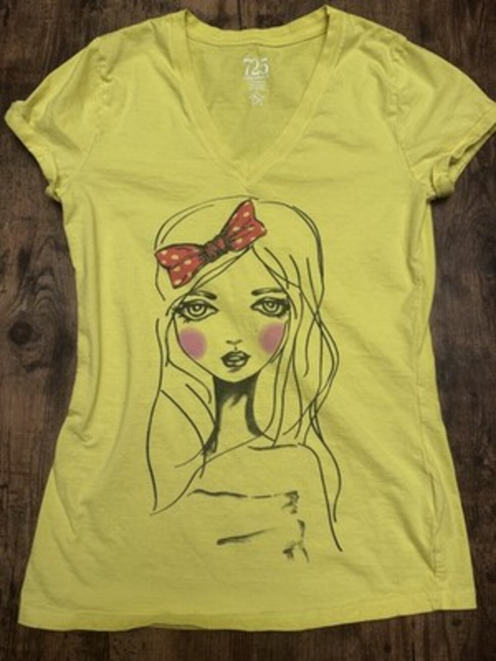 725 Originals Yellow V-Neck T-Shirt with Sketch Art